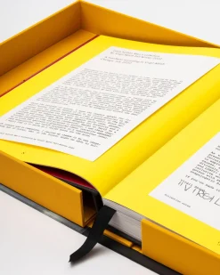 ASSOULINE Iconic Brands|Fashion|Louis Vuitton: Virgil Abloh (Ultimate Edition)